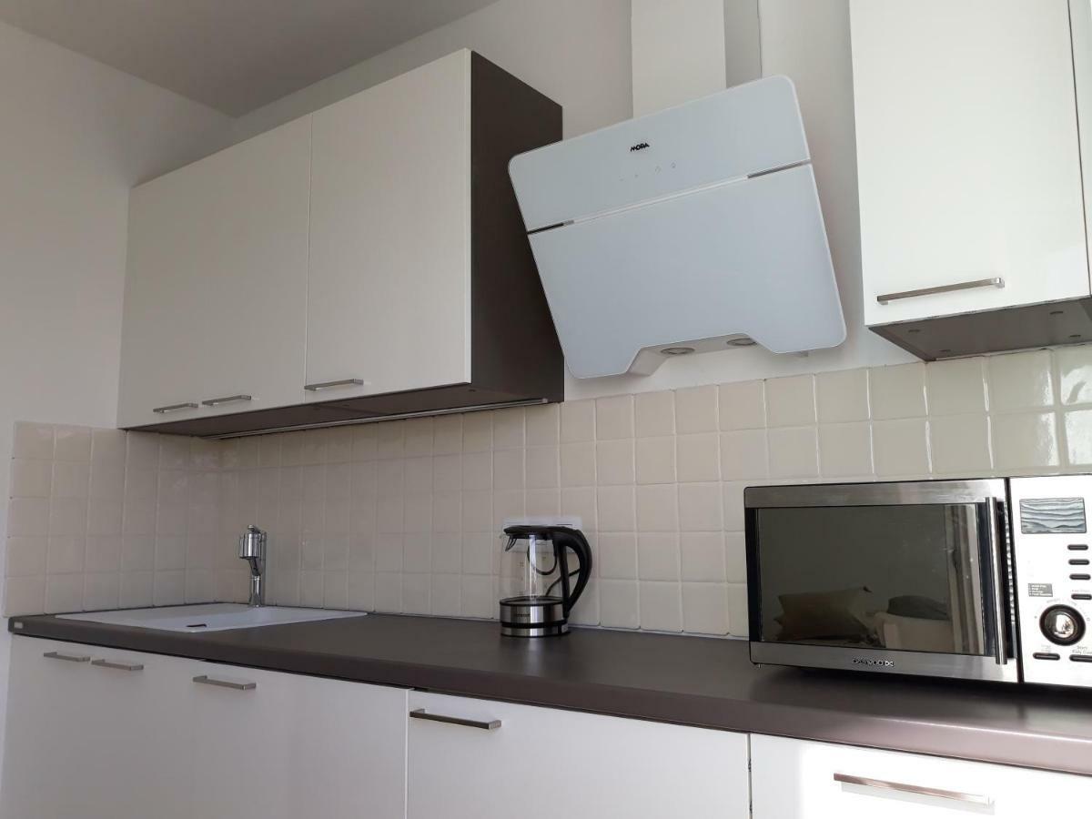 Cool Studio Apartamento Praga Exterior foto